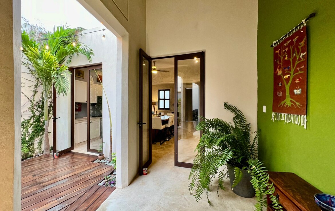 Colonial House for Sale